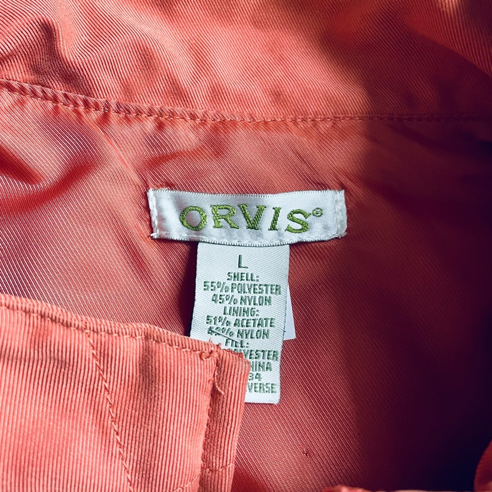 ORVIS Quilted Outdoor Vest - Picture 3 of 5
